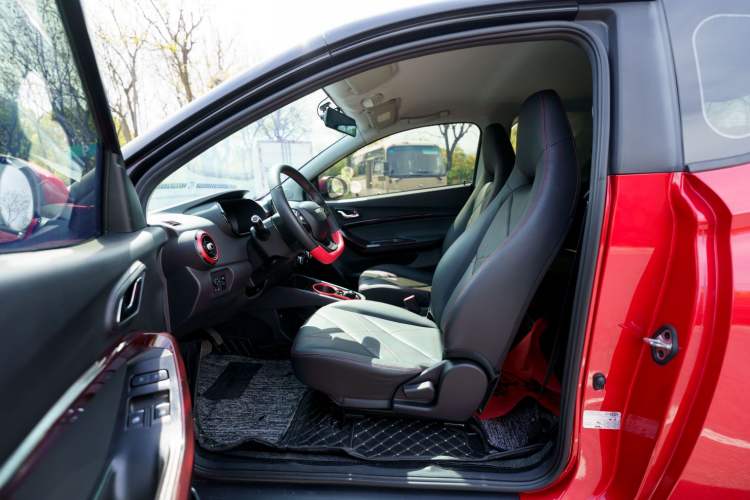 Used Chery QQ Little Ant 2022 Sweet Pink Edition Half-Sugar Version Lithium Iron Phosphate 30 kW 301 km
