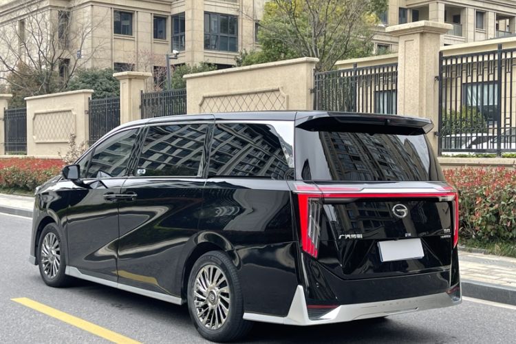 Used GAC Trumpchi M8 2023 Zongshi Series Dual-Motor YuZun Edition Exterior 1