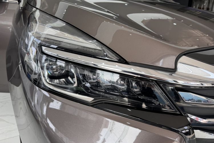 Used Buick GL8 2023 Land Executive Class Smart Enjoyment Model Exterior 6