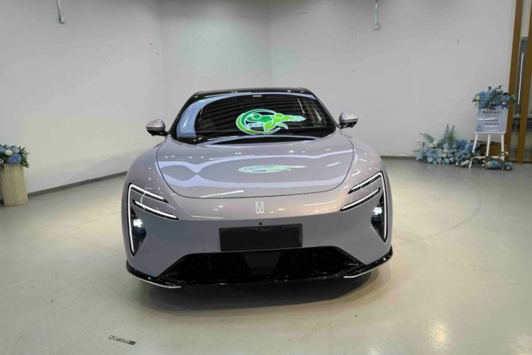 Used Avatr 06 2025 Pro Range-Extended Edition Exterior 2