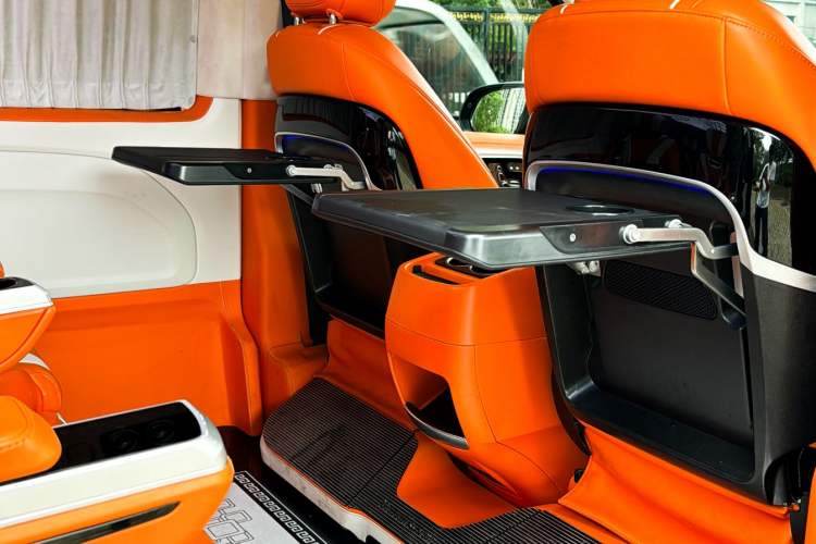 Used Mercedes-Benz Vito 2023 2.0T Elite Version 7 Seats