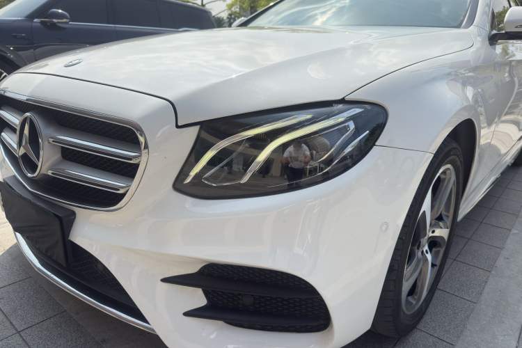 Used Mercedes-Benz E-Class 2017 E 200 L Sport 4MATIC
