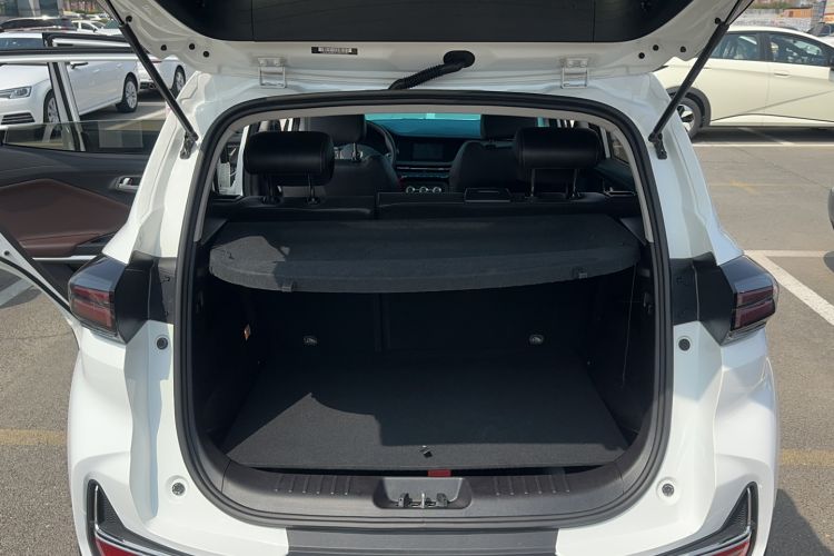 Used CHANGAN CS15 2019 1.5L Manual Entry-Level Version China VI Standard