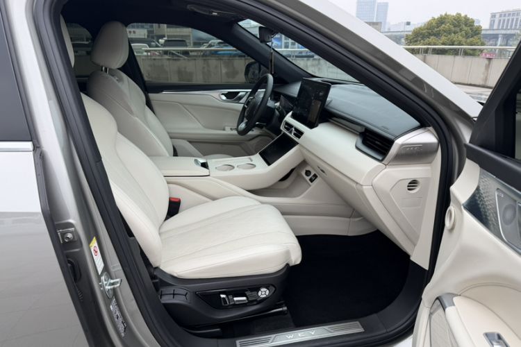 Used Wey Mocha New Energy 2023 Two-Wheel Drive Long-Range Version