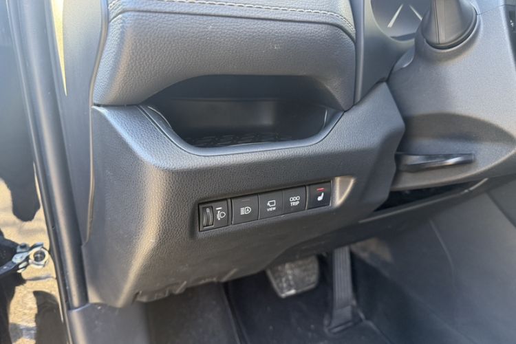 Used Toyota Wildlander 2023 2.0L CVT Two-Wheel Drive Luxury PLUS Edition
