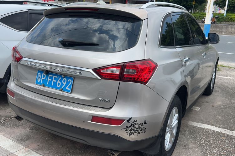 Used Zotye T600 2015 1.5T Manual Luxury Model Exterior 3