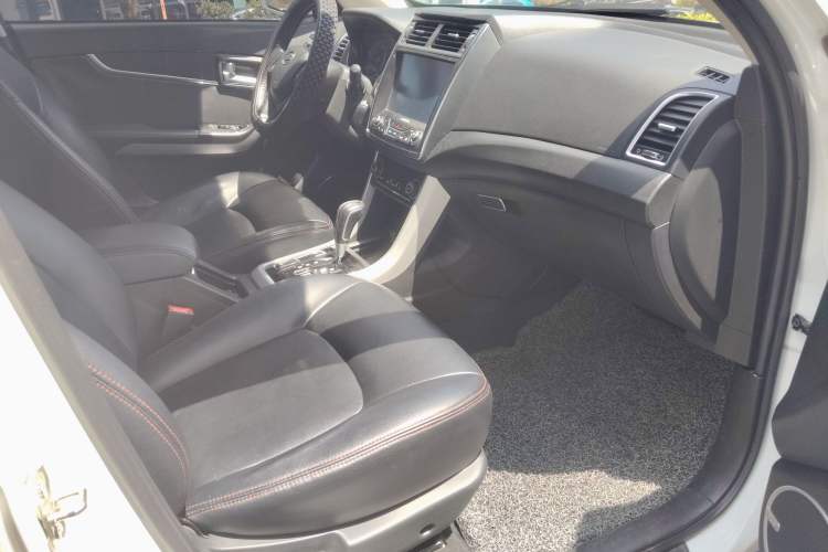 Used Land X5 2016 Plus 1.5T CVT Enjoyment Edition
