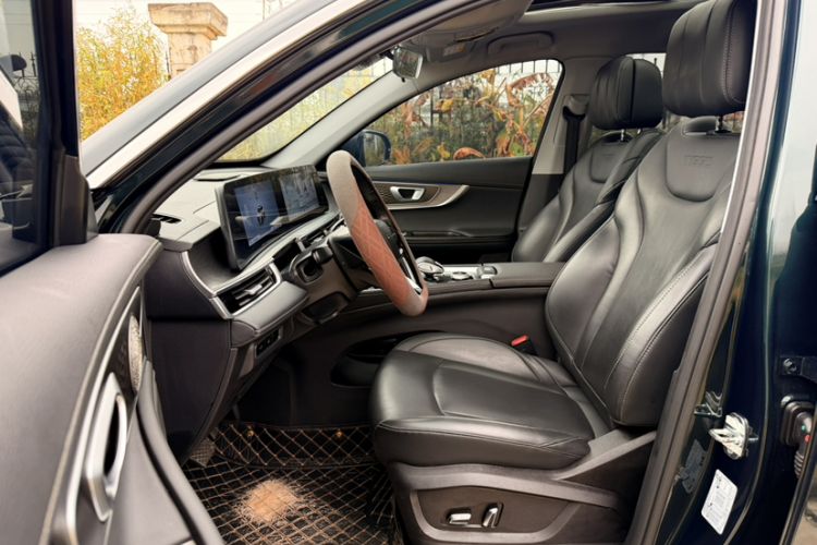 Used Chery Tiggo 8 PRO 2024 Champion Edition 290T Two-Wheel Drive Shining Version 5 Seats