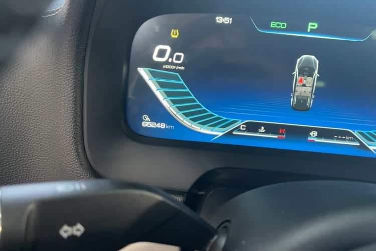 Used BYD Tang 2019 2.0T Automatic SmartConnect Luxury Version 5 Seats China VI Standard