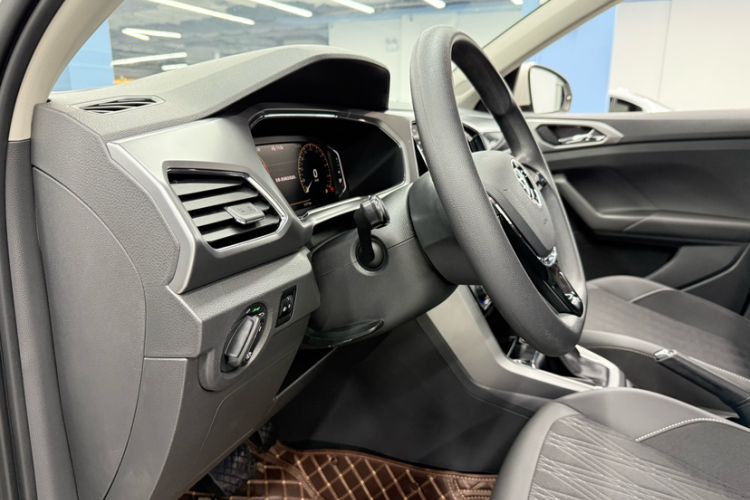 Used Volkswagen T-Cross 2022 280TSI DSG Comfort Edition Interior 7