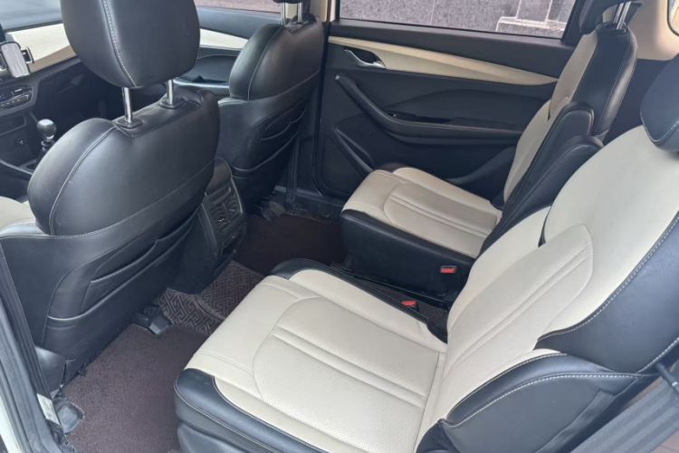 Used Baojun 360 2019 1.5L Manual Luxury Version China VI Exterior 6