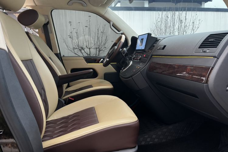 Used Volkswagen Multivan 2012 2.0 TSI Two-Wheel-Drive Luxury Edition
