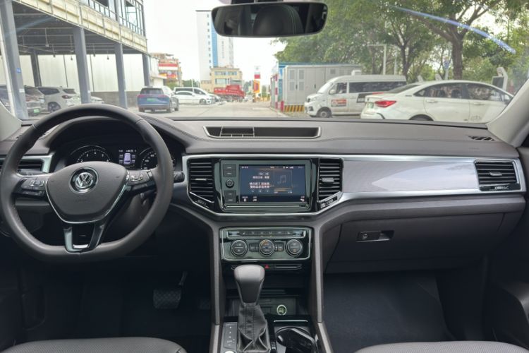 Used Volkswagen Teramont 2019 380TSI Four-Wheel Drive Luxury Version China VI Standard Audio And AC Panel