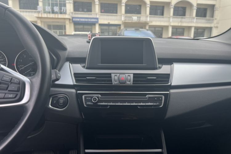 Used BMW 2 Series Active Tourer 2016 218i Fashion Model Audio And AC Panel