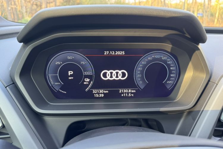 Used Audi Q5 e-tron 2023 40 e-tron Shining Edition Mecha Kit
