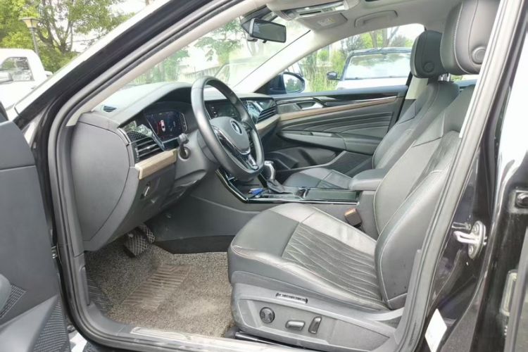 Used Volkswagen Passat 2021 330TSI Luxury Edition