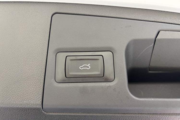 Used Cadillac XT4 2022 28T Two-Wheel Drive Fashion Edition Interior 1