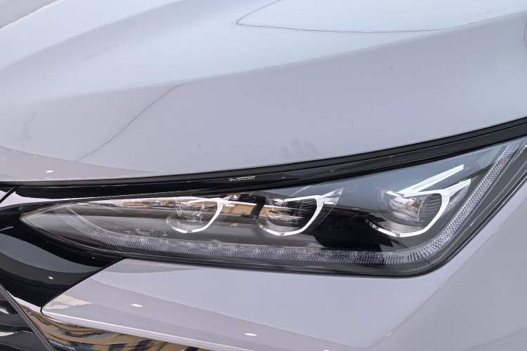 Used BYD Tang New Energy 2025 DM-i 115KM Prestige Model
