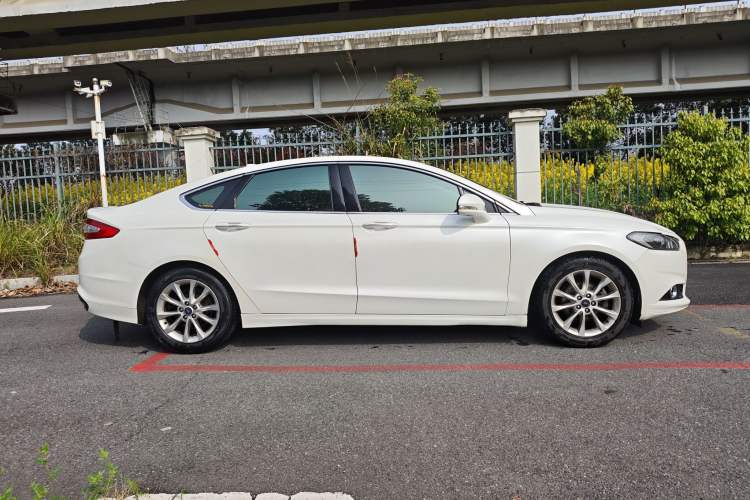 Used Ford Mondeo 2013 2.0L GTDi 200 Fashion Edition