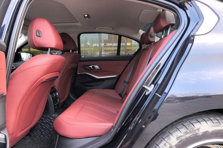 Used BMW 3 Series 2023 325i M Sport Package
