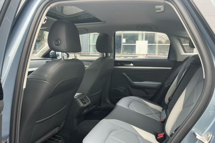 Used Volkswagen Lavida 2023 280TSI DSG Yongyi Edition
