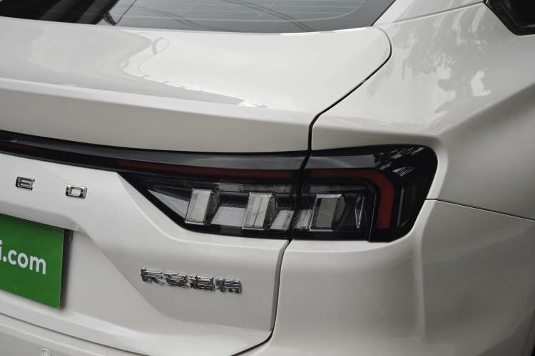 Used Ford Mondeo 2023 EcoBoost 180 Comfort Model Exterior 3