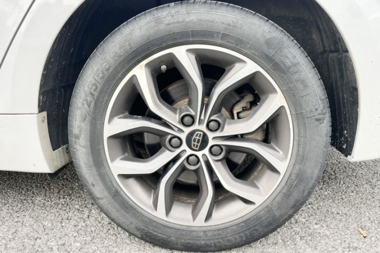 Used Geely Auto Emgrand GT 2017 1.8T Luxury Model