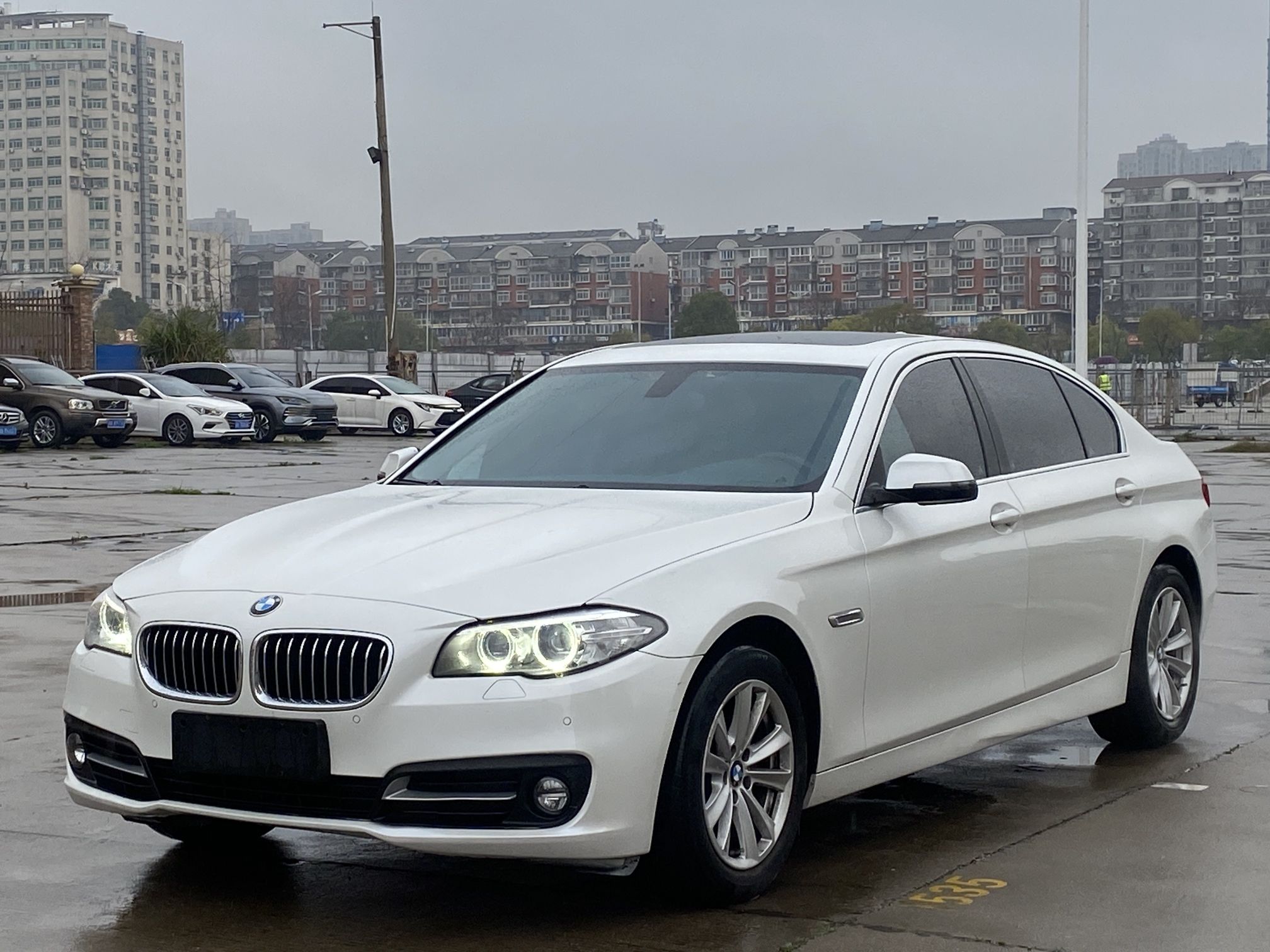 Parte inferior delantera