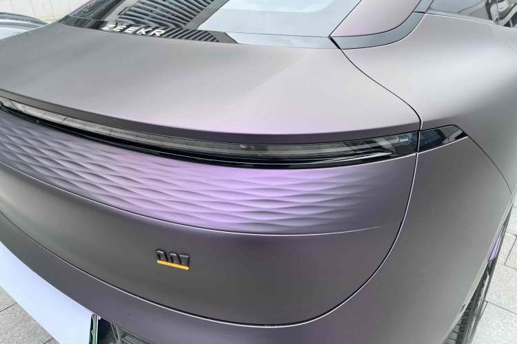 Used Zeekr 007 2025 Long-Range Rear-Wheel-Drive Intelligent Driving Version 100 kWh Exterior 11