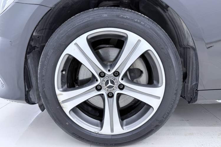 Used Mercedes-Benz E-Class 2019 E 200 L Sport Edition
