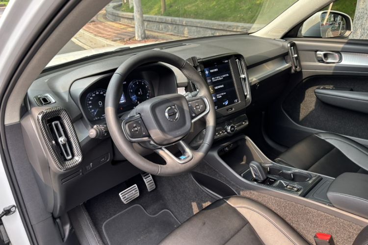 Used Volvo XC40 2020 T3 Smart & Stylish Edition Interior 10