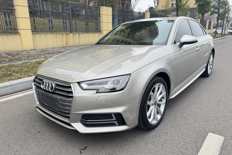 Used Audi A4L 2018 30th Anniversary Edition 40 TFSI Fashion Model
