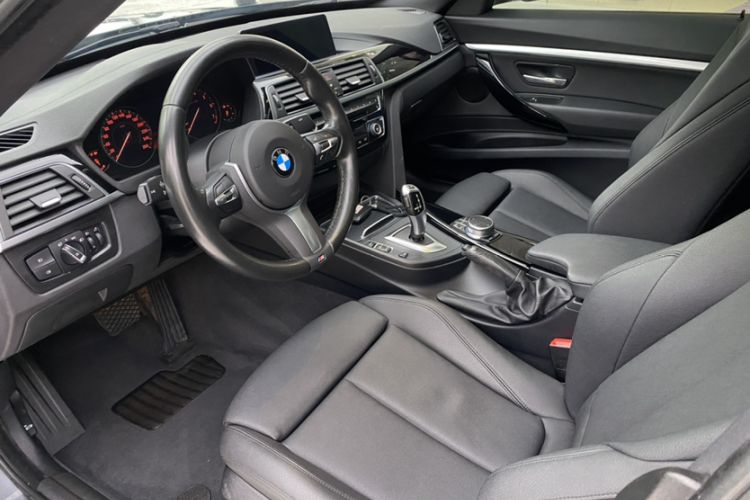 Used BMW 3 Series GT 2019 320i M Sport Package Left Front Seat