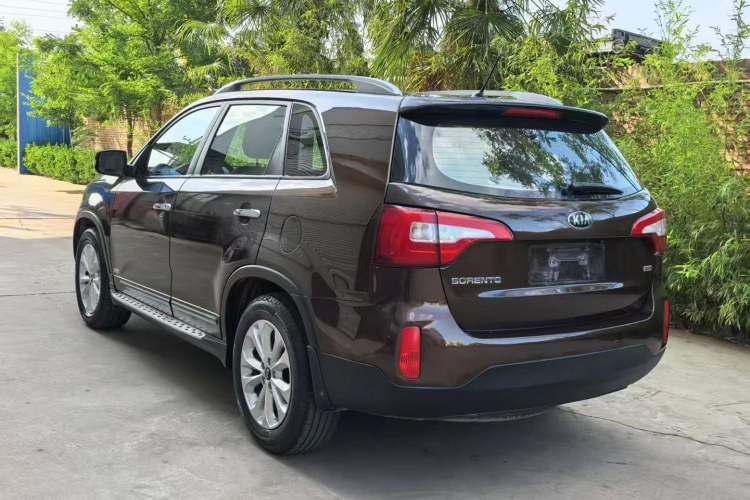 Used Kia Sorento 2013 2.4L 5-Seater Gasoline Comfort Version China IV Standard
