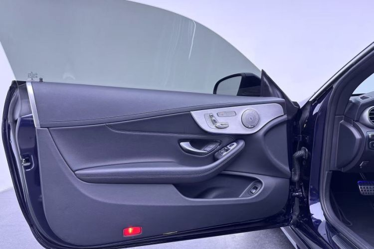 Used Mercedes-Benz C-Class 2021 C 260 Coupe Interior 2