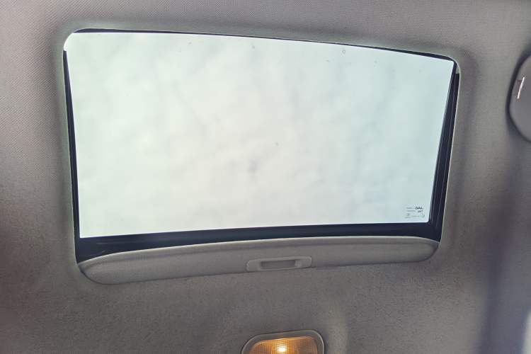 Used JAC Refine S3 2016 1.5L CVT Luxury Smart Premium Edition