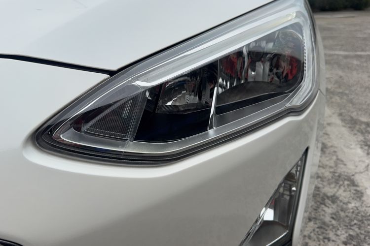 Used Ford Focus 2019 Sedan EcoBoost 180 Automatic Trend Edition
