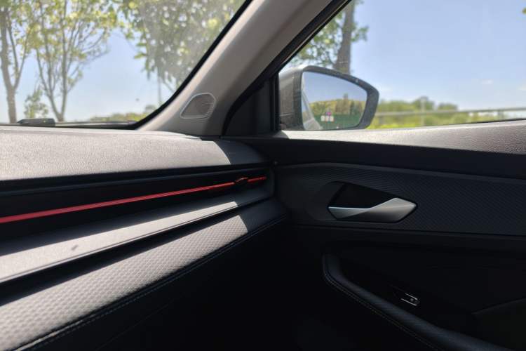 Used Geely Auto Binray 2024 Binrui COOL 1.5T DCT Longteng Edition Interior 9