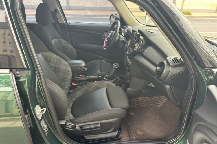 Used MINI MINI 2015 1.5T COOPER Fun Five-Door Edition