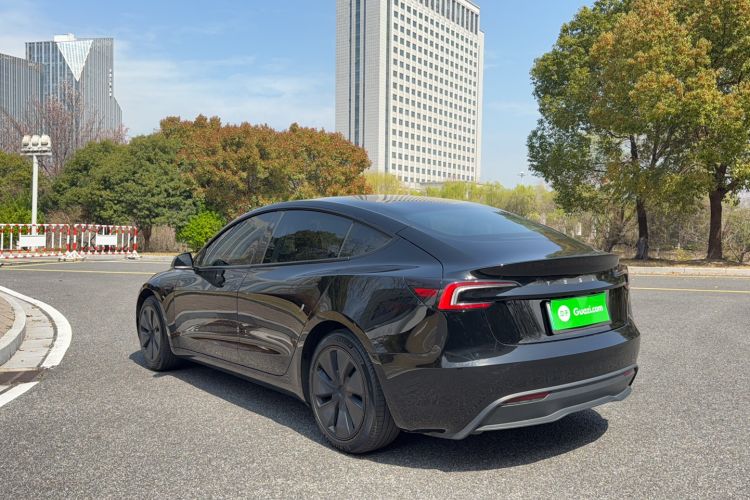 Used Tesla Model 3 2023 Rear-Wheel-Drive Version
