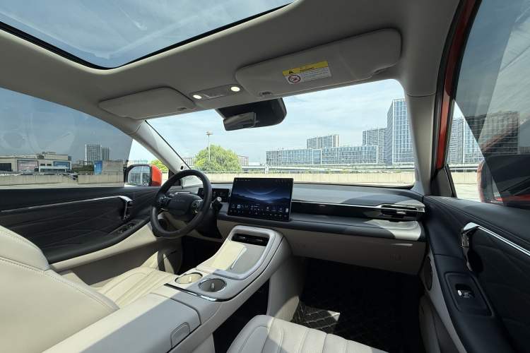 Used AION V 2024 Aion Tyrannosaurus 650 LiDAR Edition