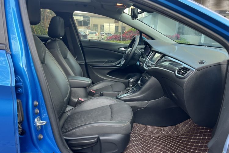 Used Buick Verano 2016 Hatchback 15S Automatic Leading Model Interior 3