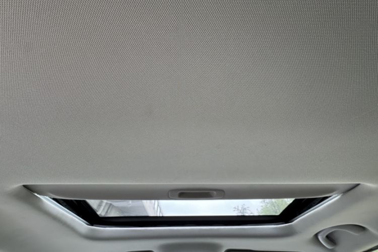 Used GAC Trumpchi GS4 2017 235T Automatic Two-Wheel Drive Luxury Smart Connectivity Version Headliner