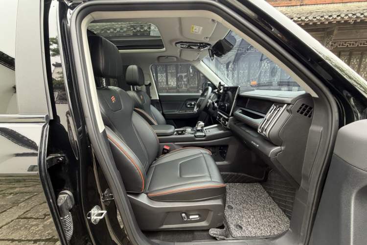 Used JETOUR Freelander 2025 2.0TD Automatic XWD Conqueror Right Front Seat