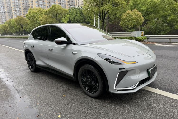 Used IM LS7 2023 100kWh Lux Rear-Drive Version