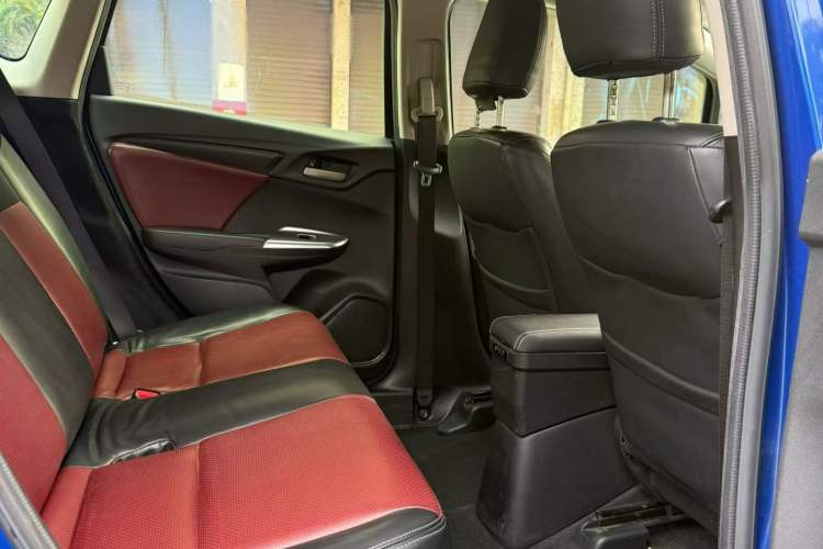 Used Honda Fit 2016 1.5L LX CVT Comfort Model
