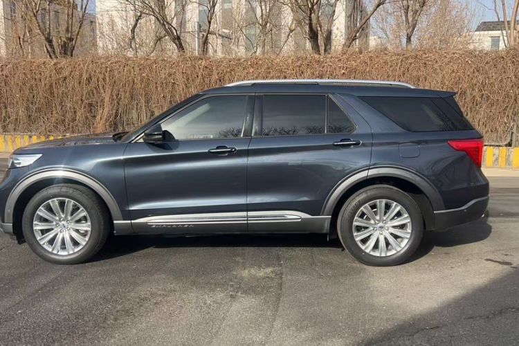 Used Ford Explorer 2020 EcoBoost 285 4x4 Titanium Edition 6 Seats
