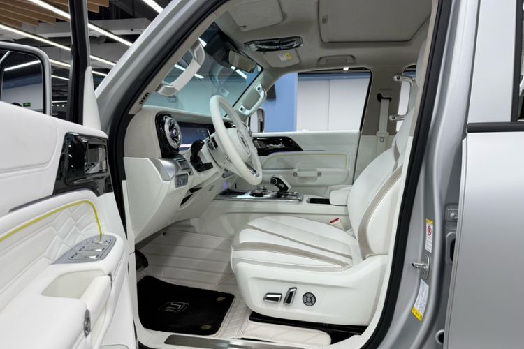 Used Cyberspace Tank 300 2021 2.0T Cyber Tank Interior 6