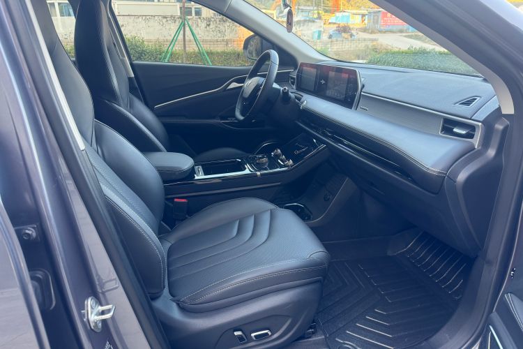 Used NETA U 2022 Pro 400 Comfort Edition