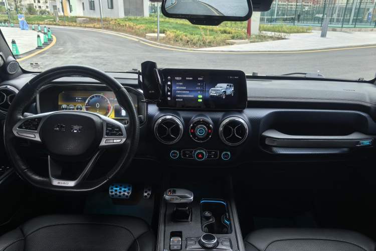 Used BAIC Off-Road BJ40 2021 2.0T Automatic Four-Wheel Drive Ring the Tower Champion Edition